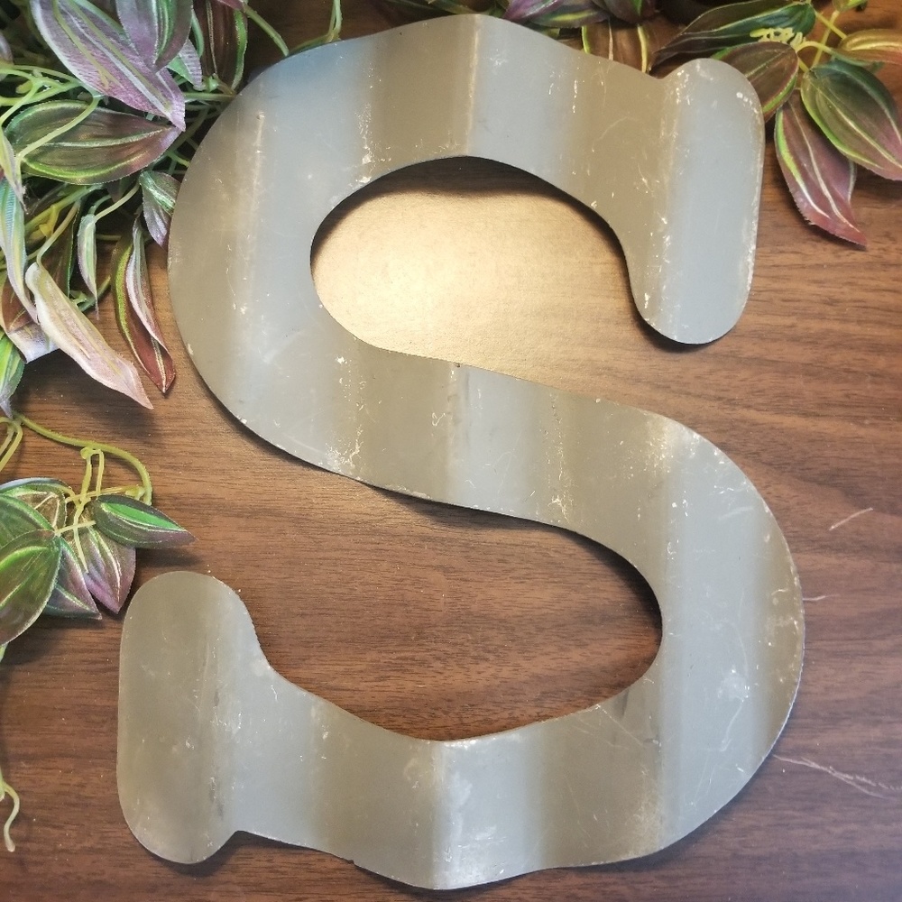 Galvanized letter S
